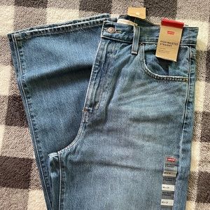 Levi’s High waisted straight women’s jeans NWT